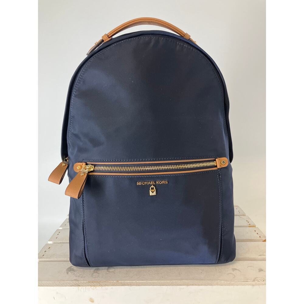 MICHAEL KORS, LARGE NYLON SAFFIANO LEATHER TRIM BACKPACK - Picture 2 of 14